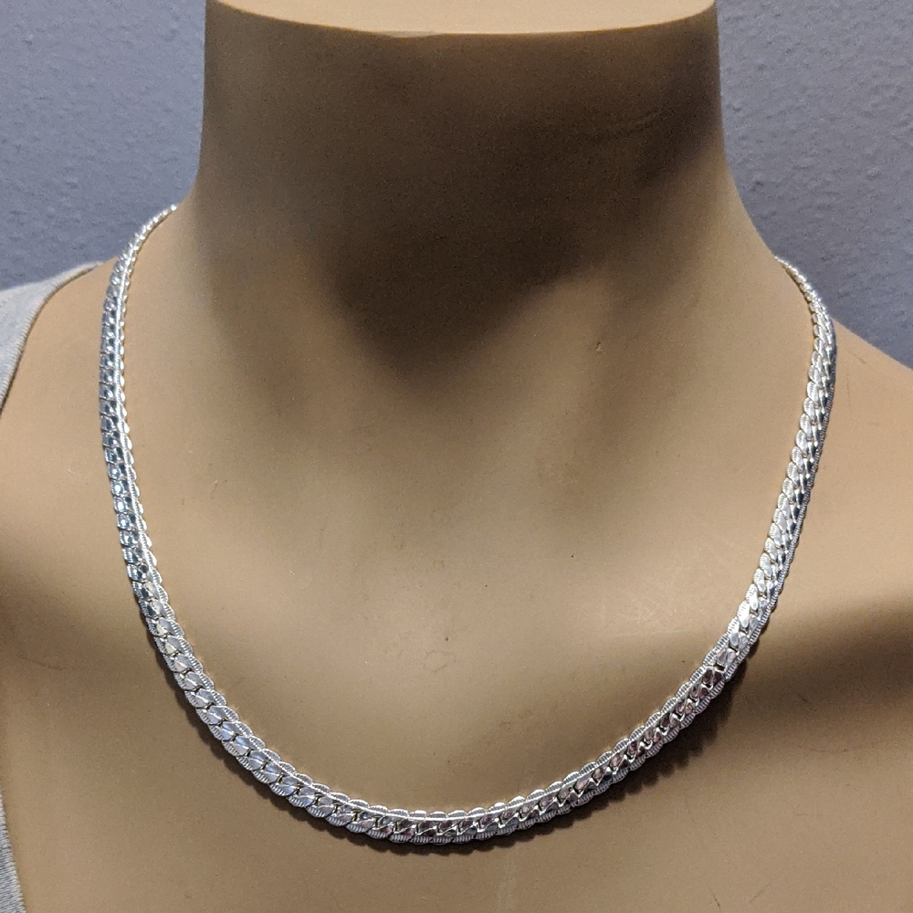 Stainless Steel Chain, Chunky Herringbone And Scallop Detail, 20", Orig Package